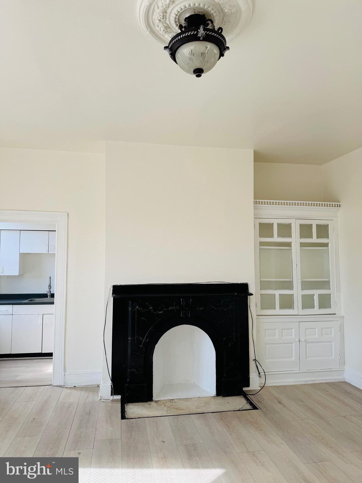 2202 North Charles Street, Unit 2R Baltimore, MD 21218 - Photo 3 of 11