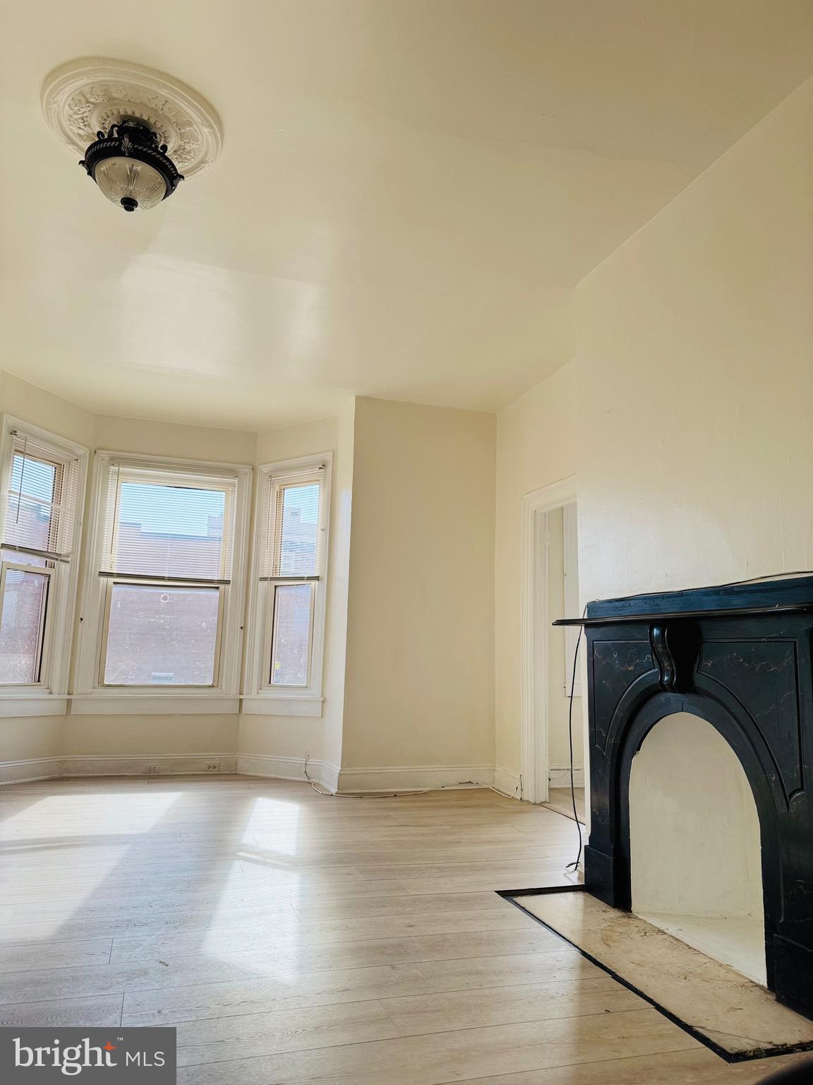 2202 North Charles Street, Unit 2R Baltimore, MD 21218 - Photo 4 of 11