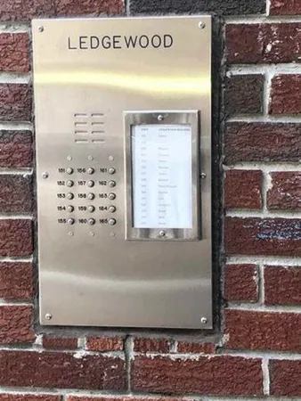 $1,700 | 156 L Capitol Hill Drive, Londonderry, NH 03053