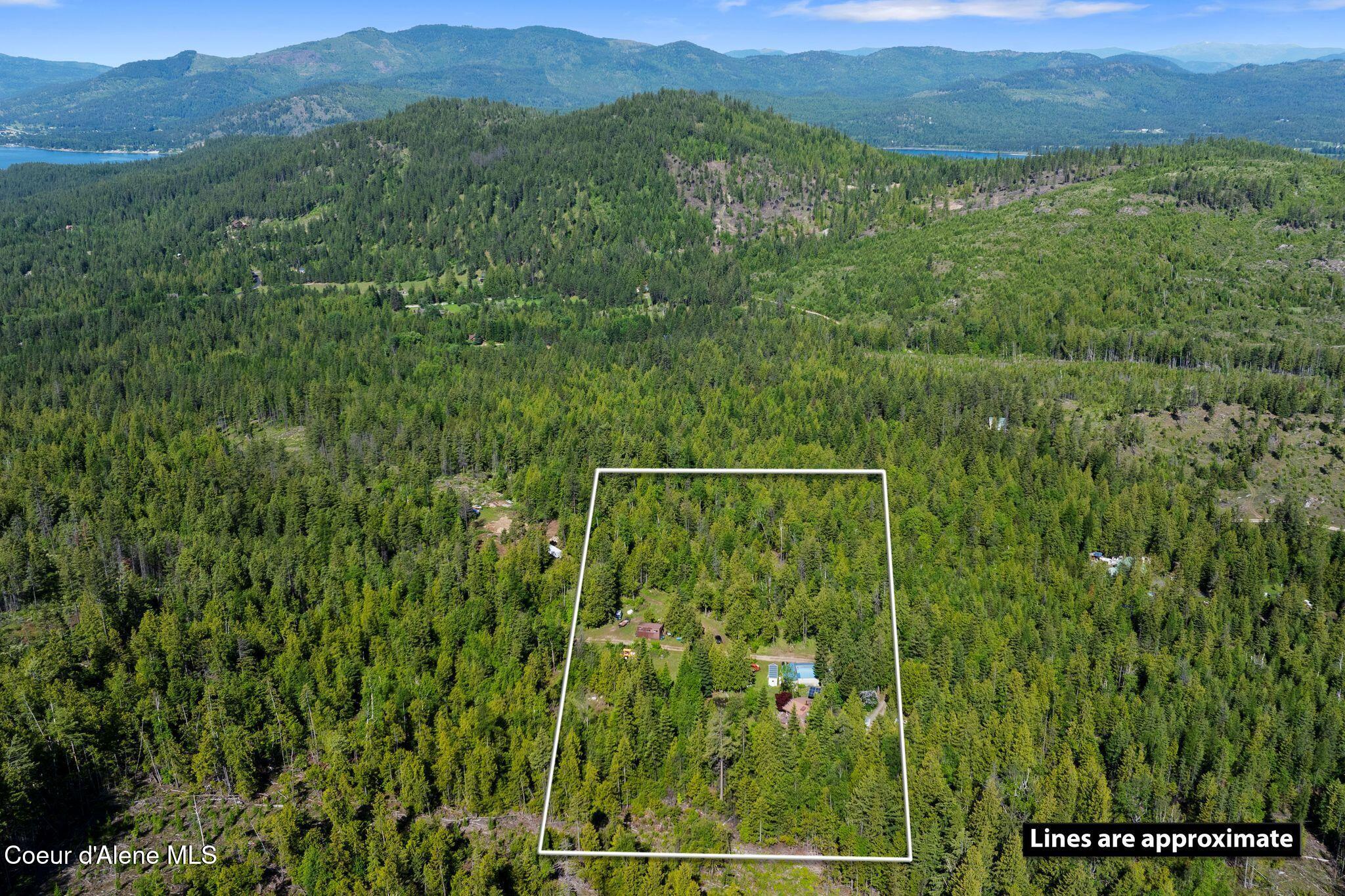 910 Otts Road Sagle, ID 83860 - Photo 3 of 38 3