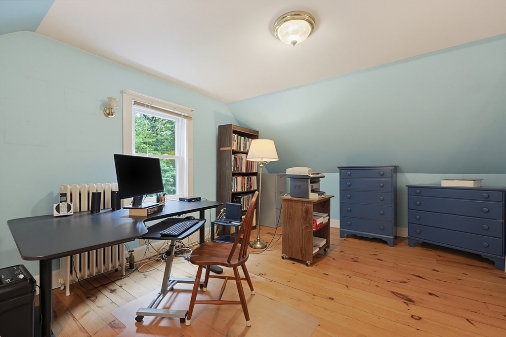 602 Elm Street Walpole, MA 02081 - Photo 19 of 38