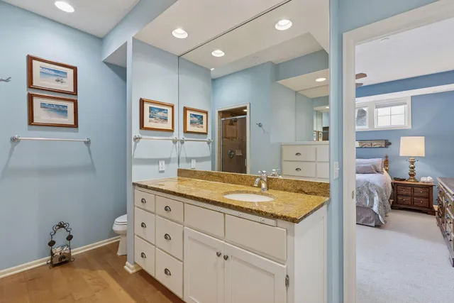 $599,900 | 205 Mill Street, Unit S205, Excelsior, MN 55331