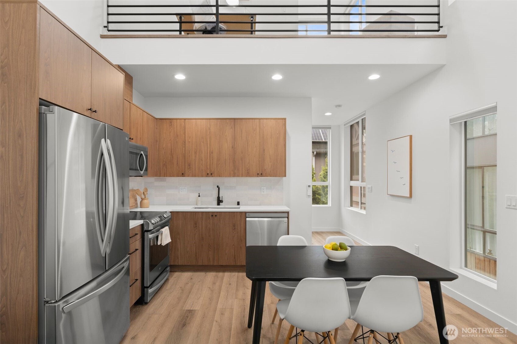 1508 18th Avenue, Unit E Seattle, WA 98122 - Photo 17 of 39