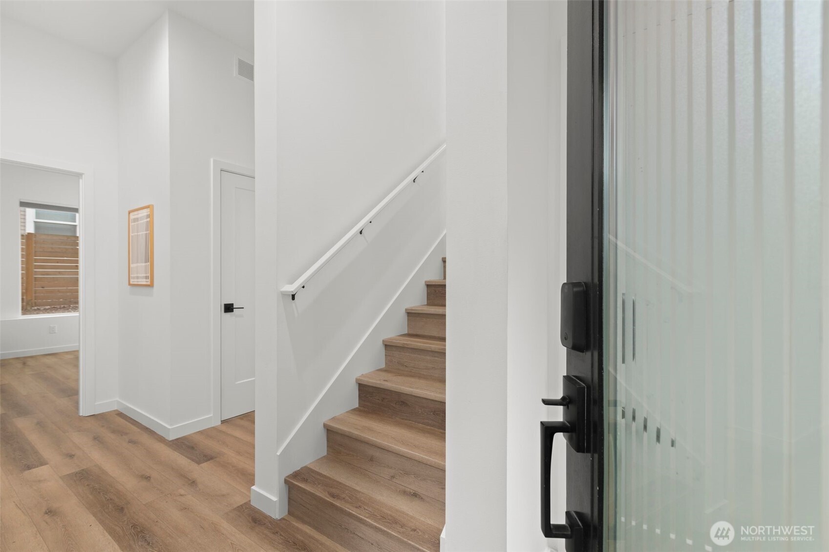 1508 18th Avenue, Unit E Seattle, WA 98122 - Photo 3 of 39