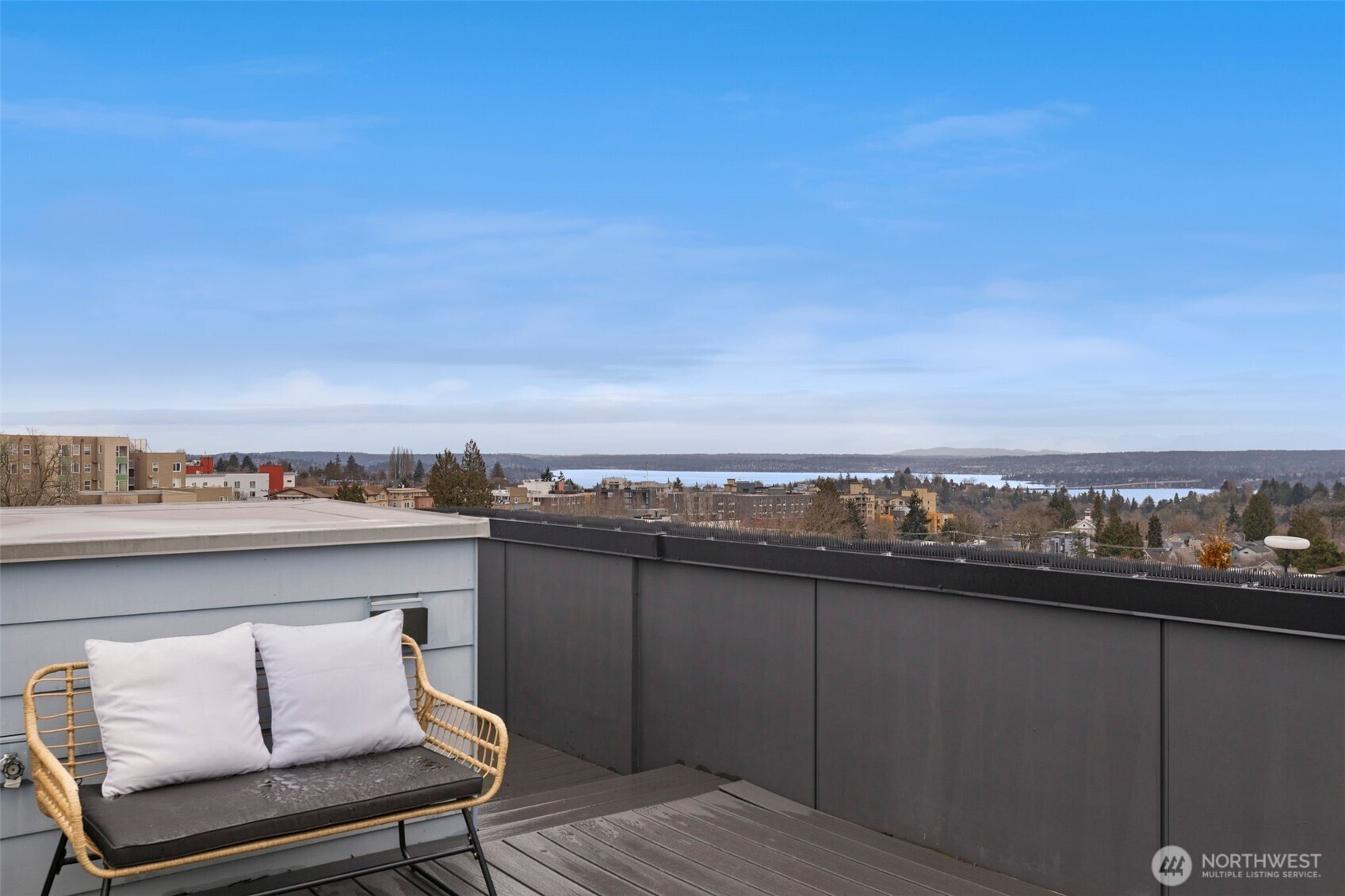 1508 18th Avenue, Unit E Seattle, WA 98122 - Photo 31 of 39