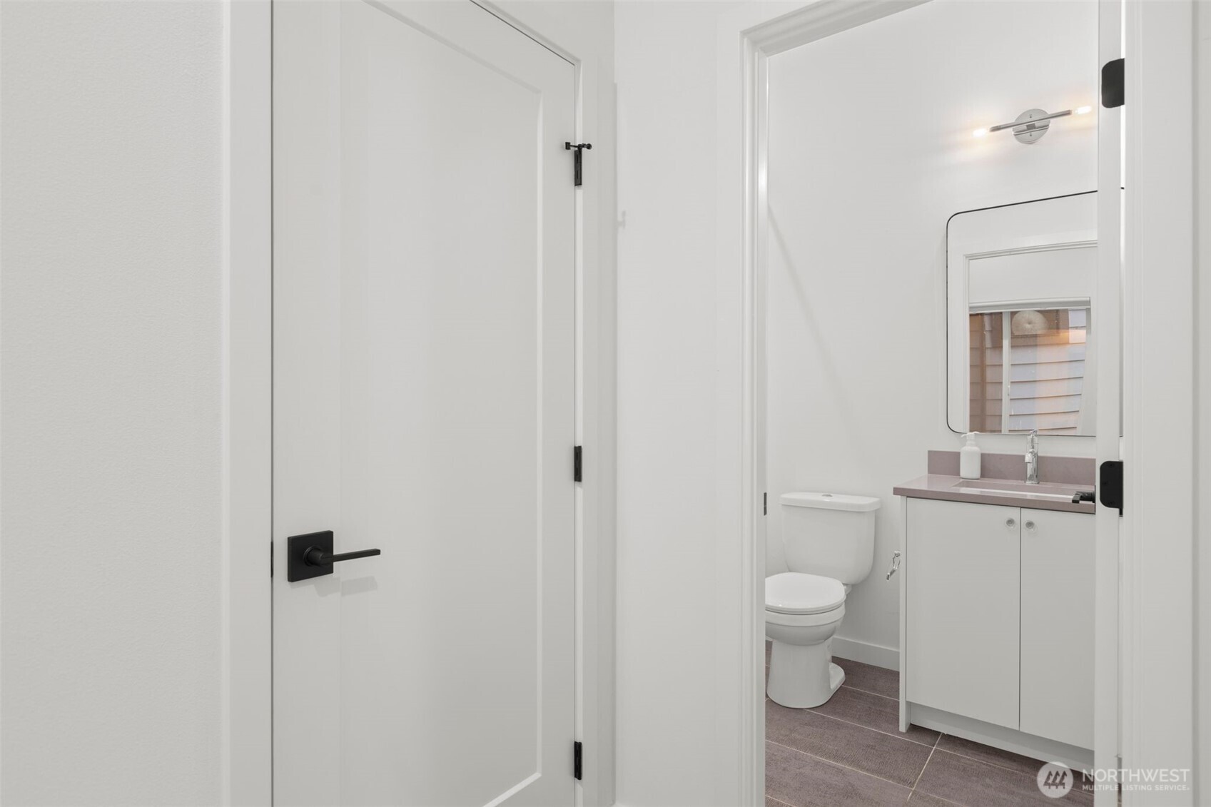 1508 18th Avenue, Unit E Seattle, WA 98122 - Photo 8 of 39