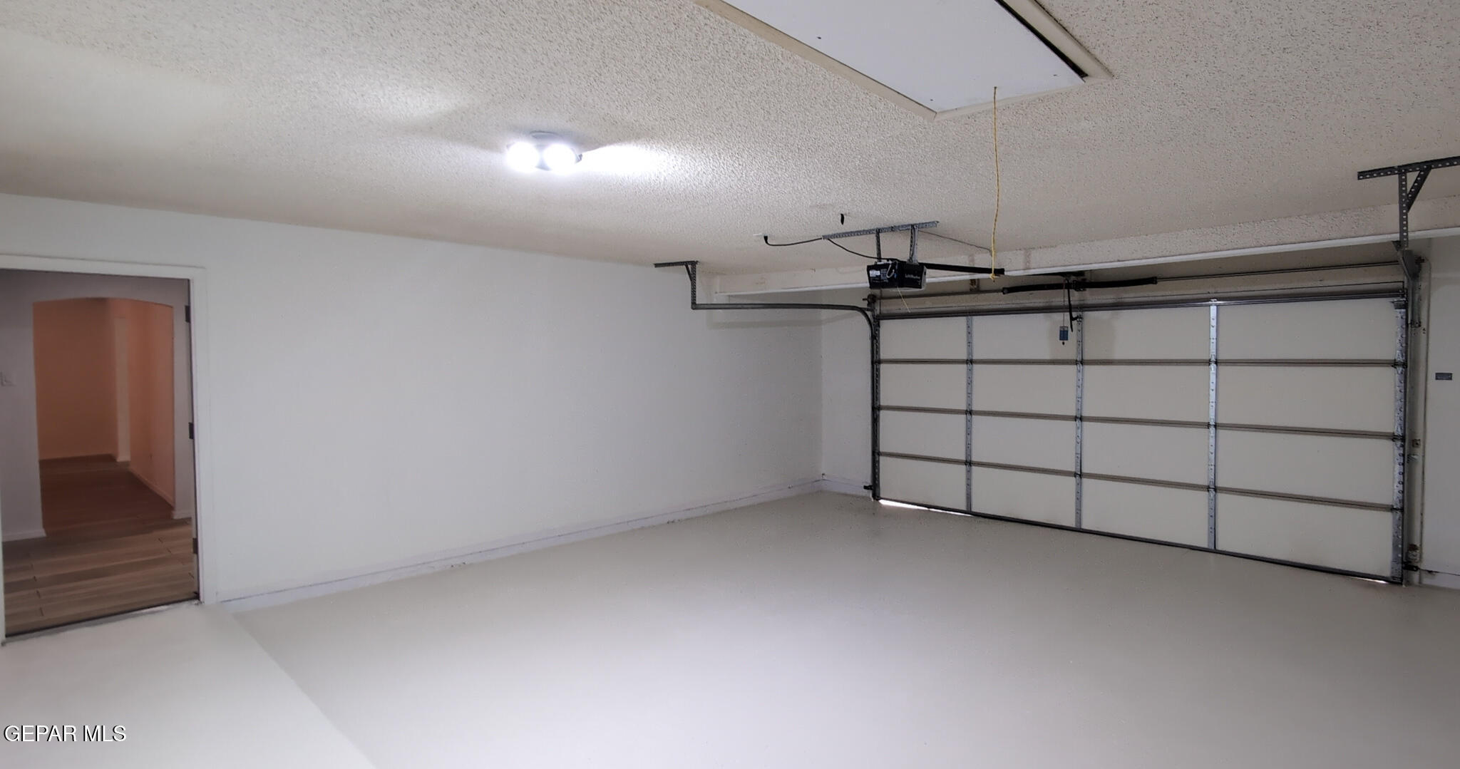 14829 Kingston Road Horizon City, TX 79928 - Photo 29 of 34 a view of a garage