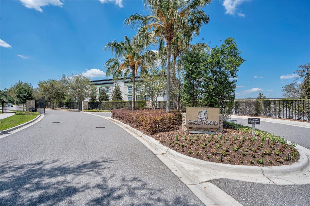 13541 Circa Crossing Drive Lithia, FL 33547 - Photo 47 of 52 a view of a swimming pool with a patio