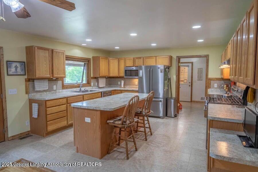 3445 South County Line Road Ashley, MI 48806 - Photo 14 of 69 20240220142655277391000000-o