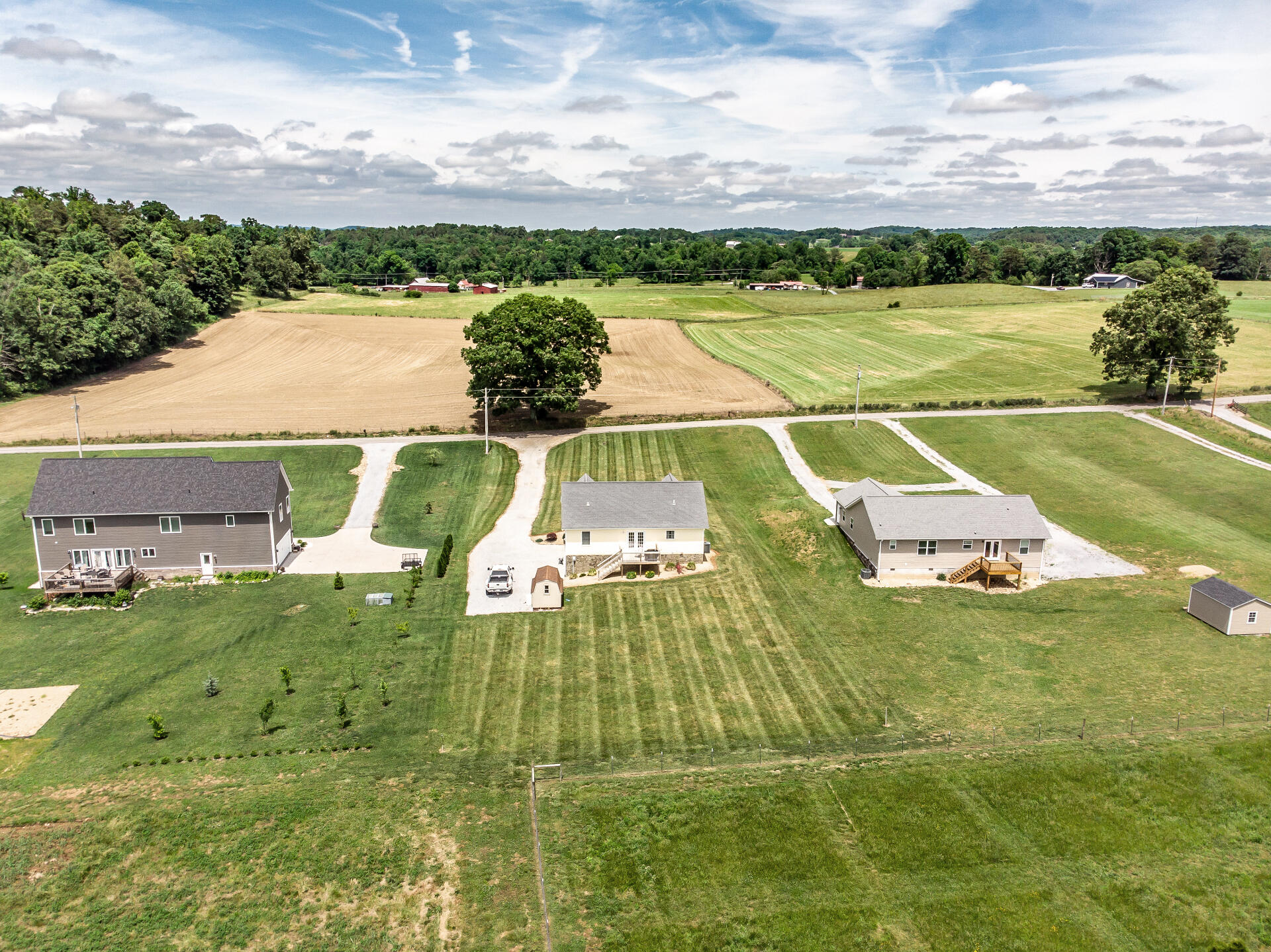142 Forked Deer Road Greeneville, TN 37743 - Photo 49 of 65 142ForkedDeerG_059