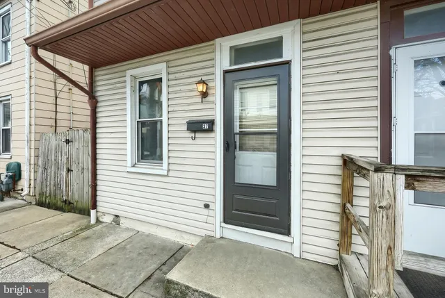 $189,900 | 37 West Ferdinand Street, Manheim, PA 17545