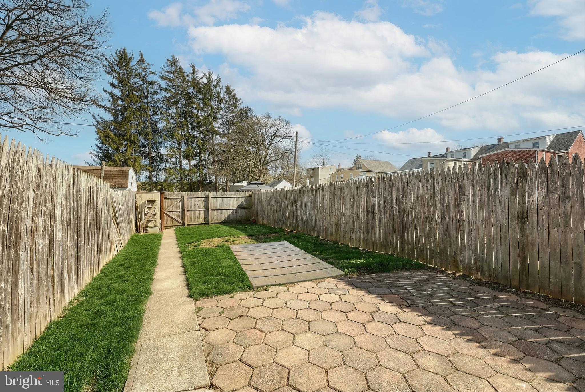 37 West Ferdinand Street Manheim, PA 17545 - Photo 9 of 21