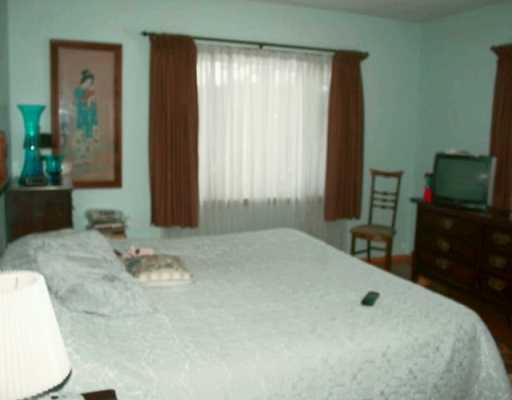 530 Sawmill Run Road Butler, PA 16001 - Photo 6 of 8 Master Bedroom.