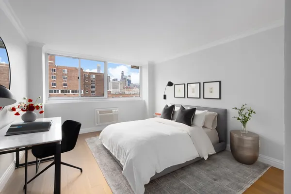 $1,175,000 | 625 Main Street, Unit 834 | Roosevelt Island