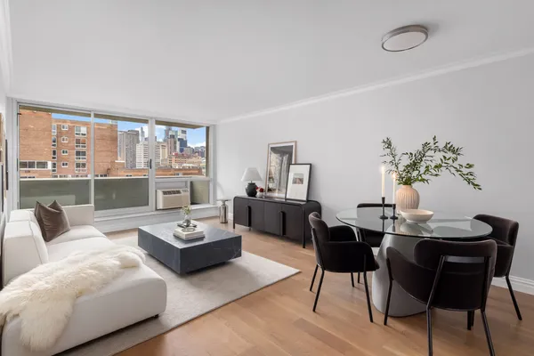 $1,175,000 | 625 Main Street, Unit 834 | Roosevelt Island