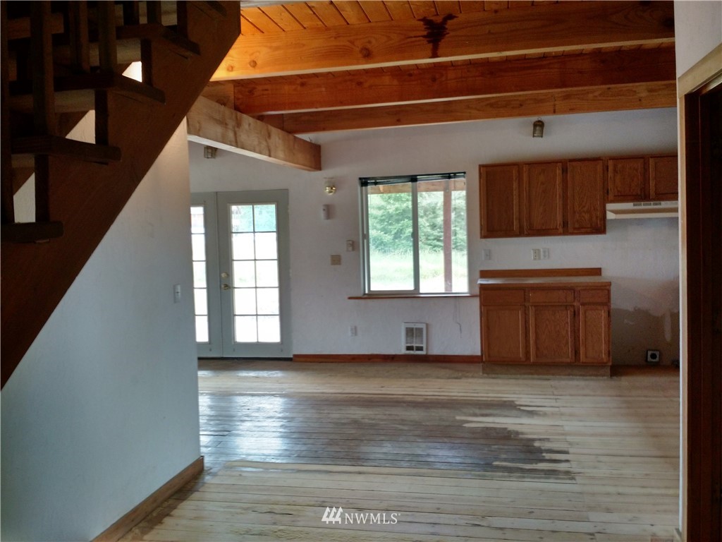 613 B Boistfort Road Curtis, WA 98538 - Photo 5 of 25 Gallery Image 5