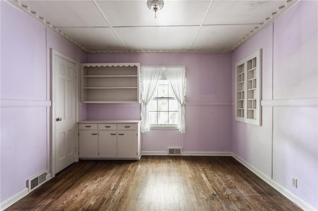 7016 Warwick Road Indianapolis, IN 46220 - Photo 24 of 37 Gallery Image 24