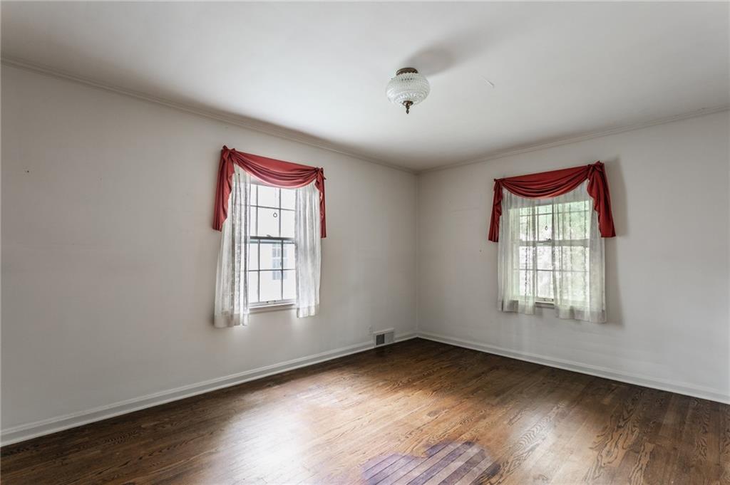 7016 Warwick Road Indianapolis, IN 46220 - Photo 29 of 37 Gallery Image 29
