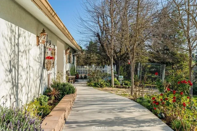 $879,000 | 1555 Lyle Lane, Paso Robles, CA 93446