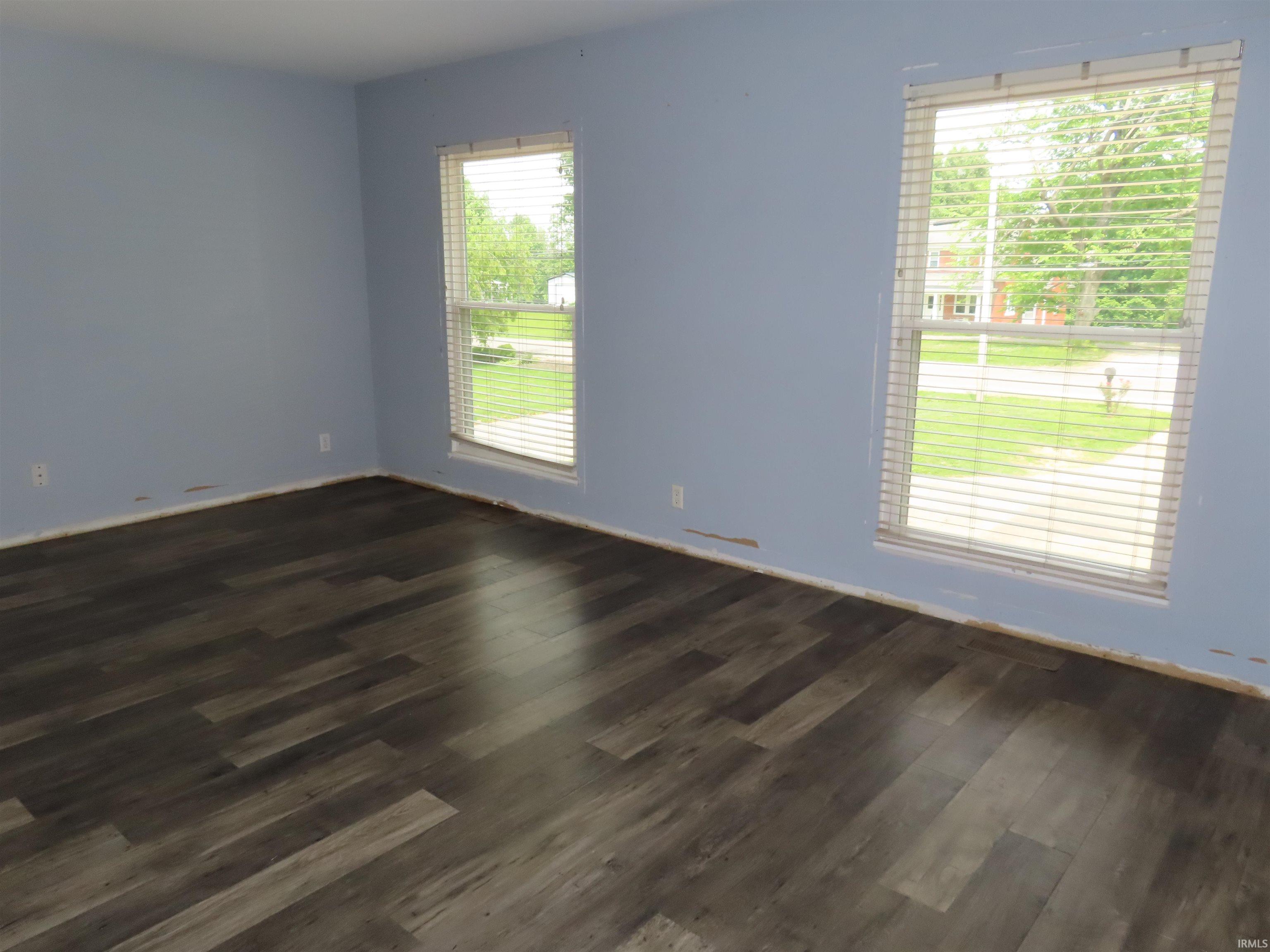 3910 Stringtown Road Evansville, IN 47710 - Photo 4 of 29 Gallery Image 4