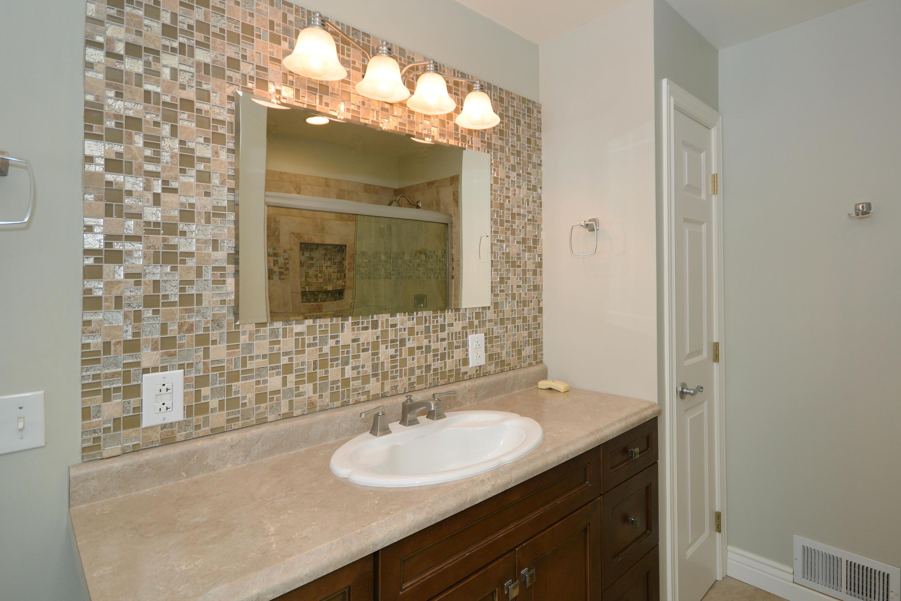54060 Ridgeview Circle Paw Paw, MI 49079 - Photo 23 of 51 54060Ridgeview2_17
