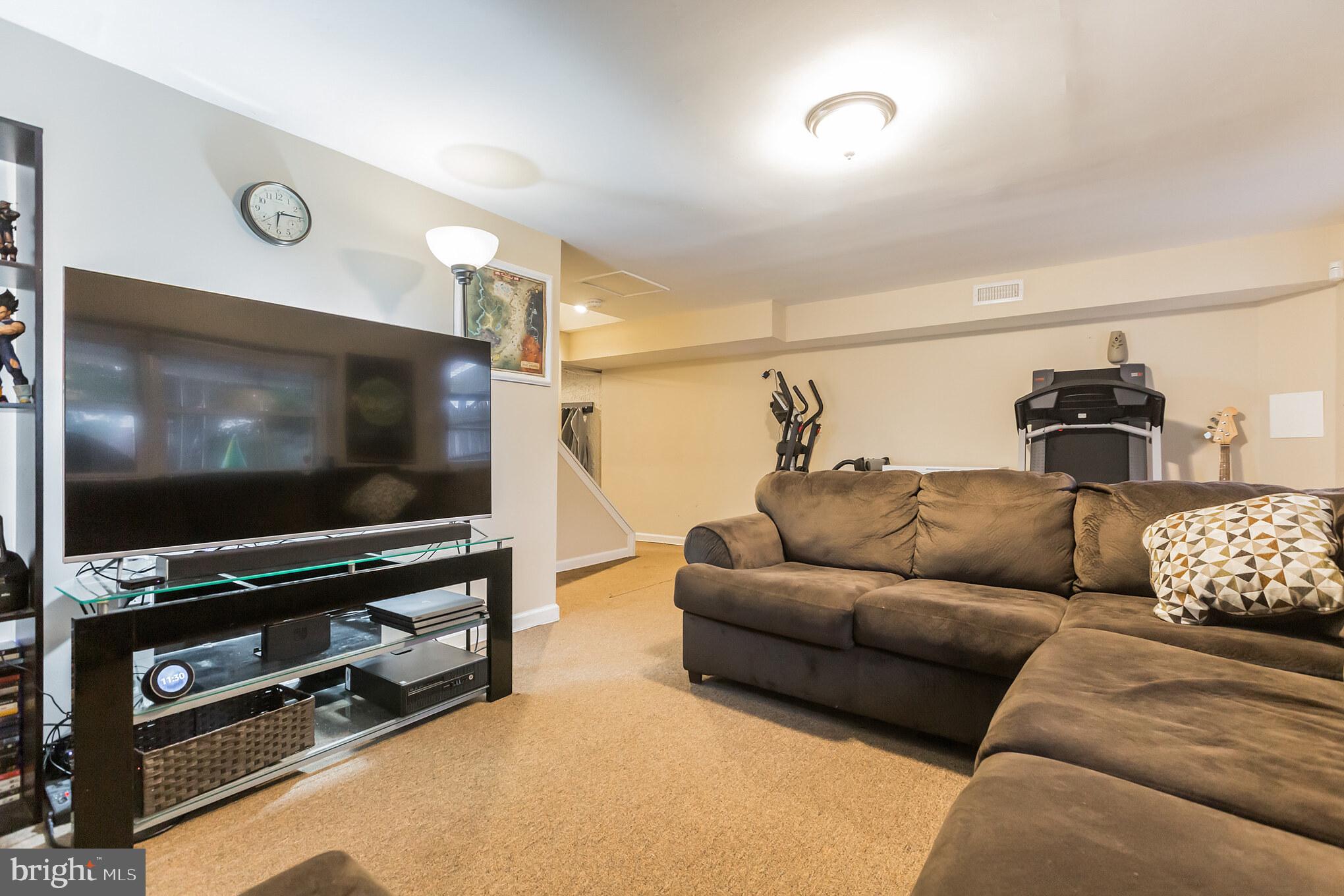 12440 Balston Road Philadelphia, PA 19154 - Photo 25 of 30