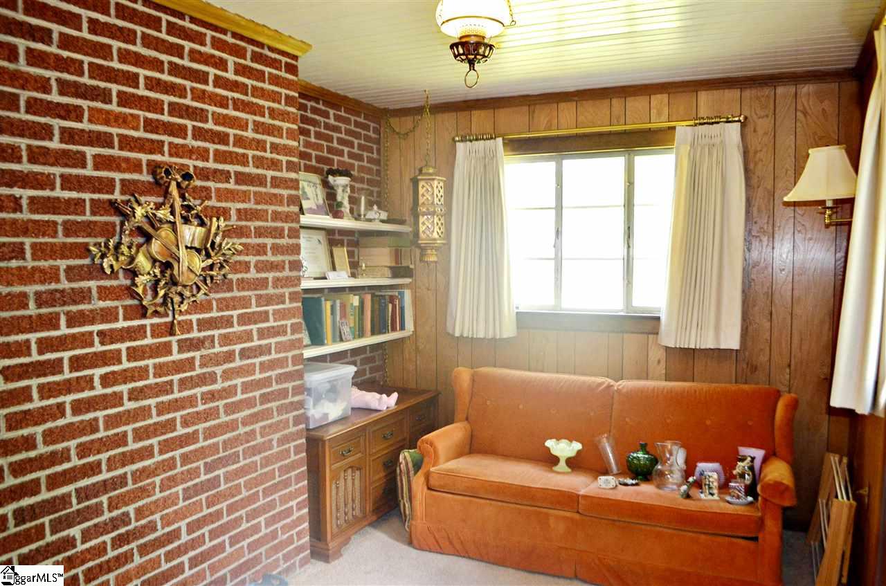 310 South Watson Road Taylors, SC 29687 - Photo 21 of 31 Gallery Image 21