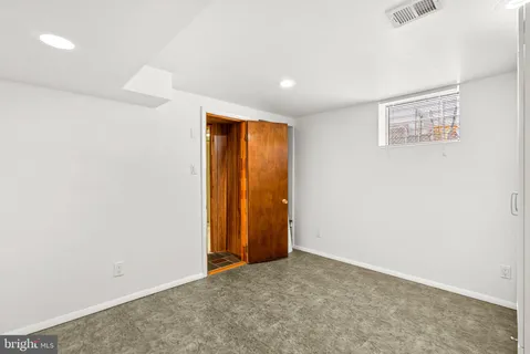 $474,000 | 8700 50th Place, College Park, MD 20740