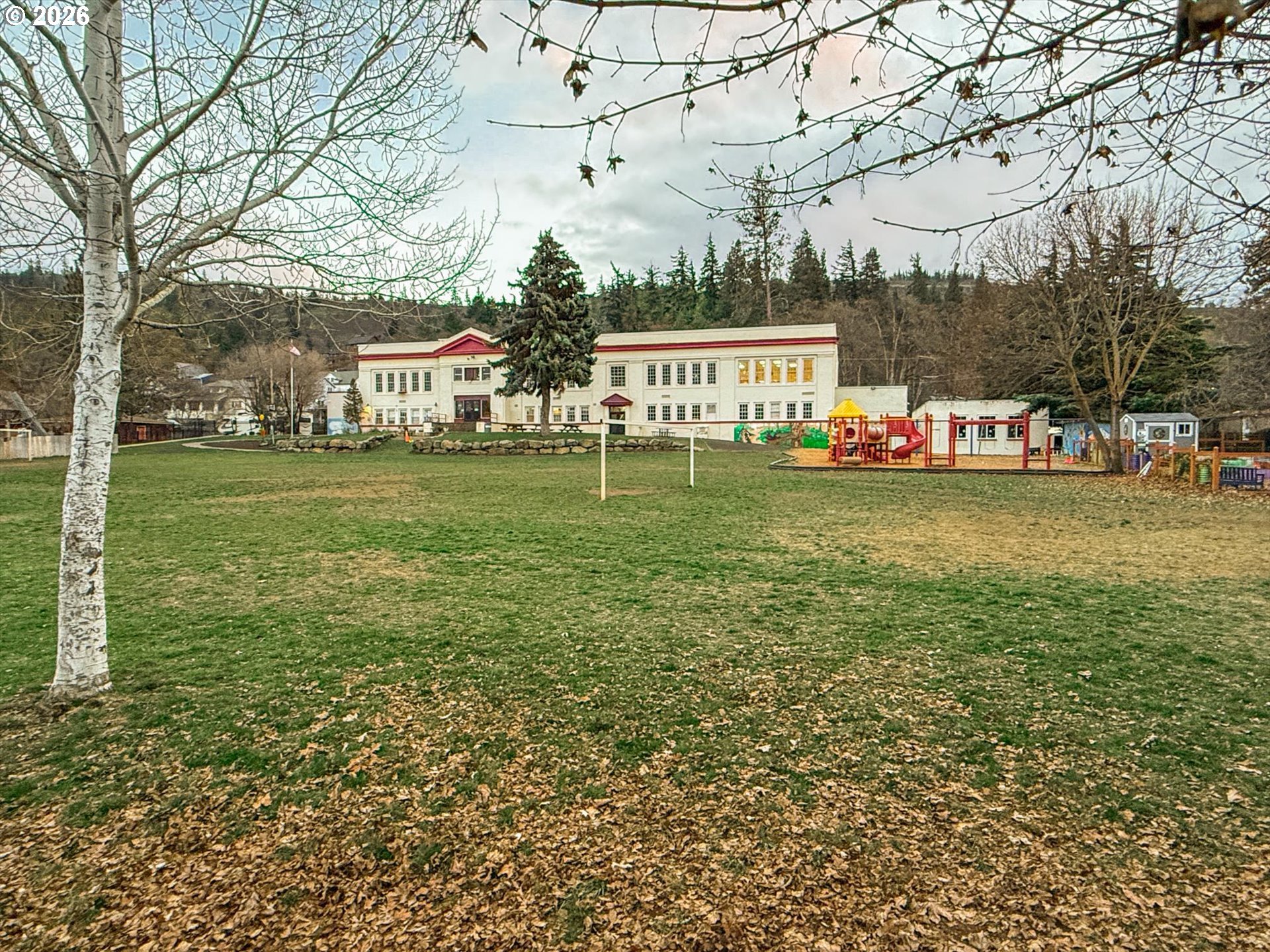 895 Fifth Avenue Mosier, OR 97040 - Photo 16 of 41 Gallery Image 16