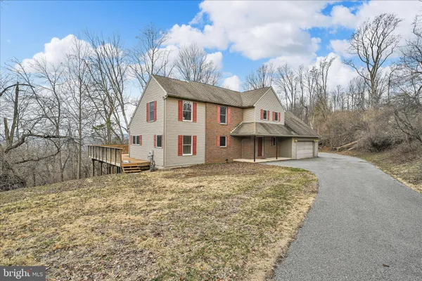 $375,000 | 960 Fabers Road, Reading, PA 19606