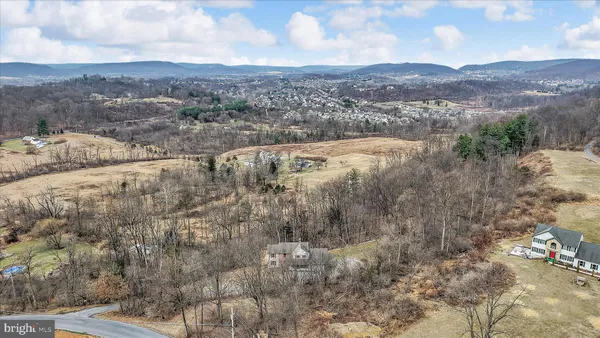 $375,000 | 960 Fabers Road, Reading, PA 19606