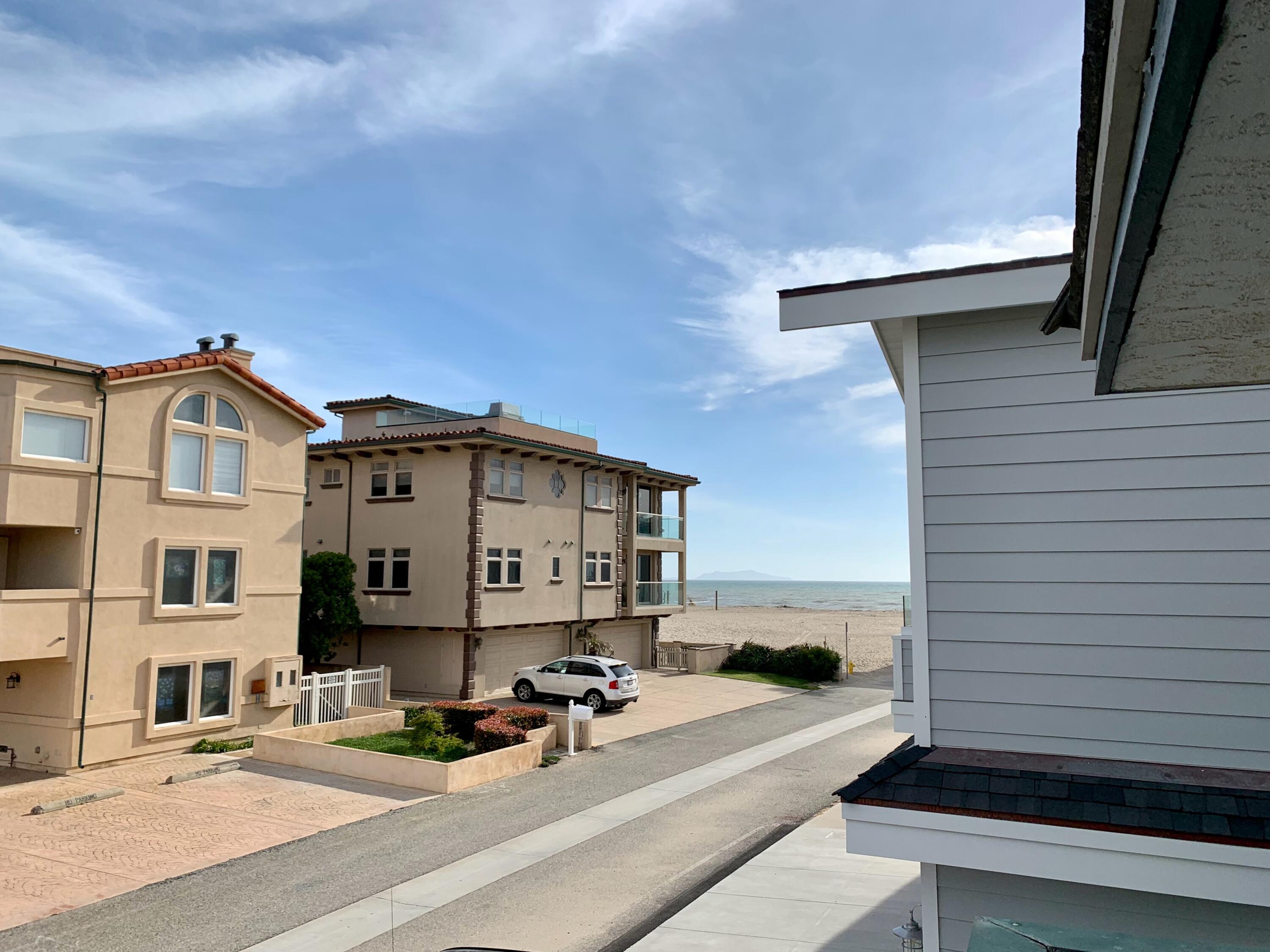 5235 Sealane Way Oxnard, CA 93035 - Photo 17 of 57 a view of a terrace with sitting area
