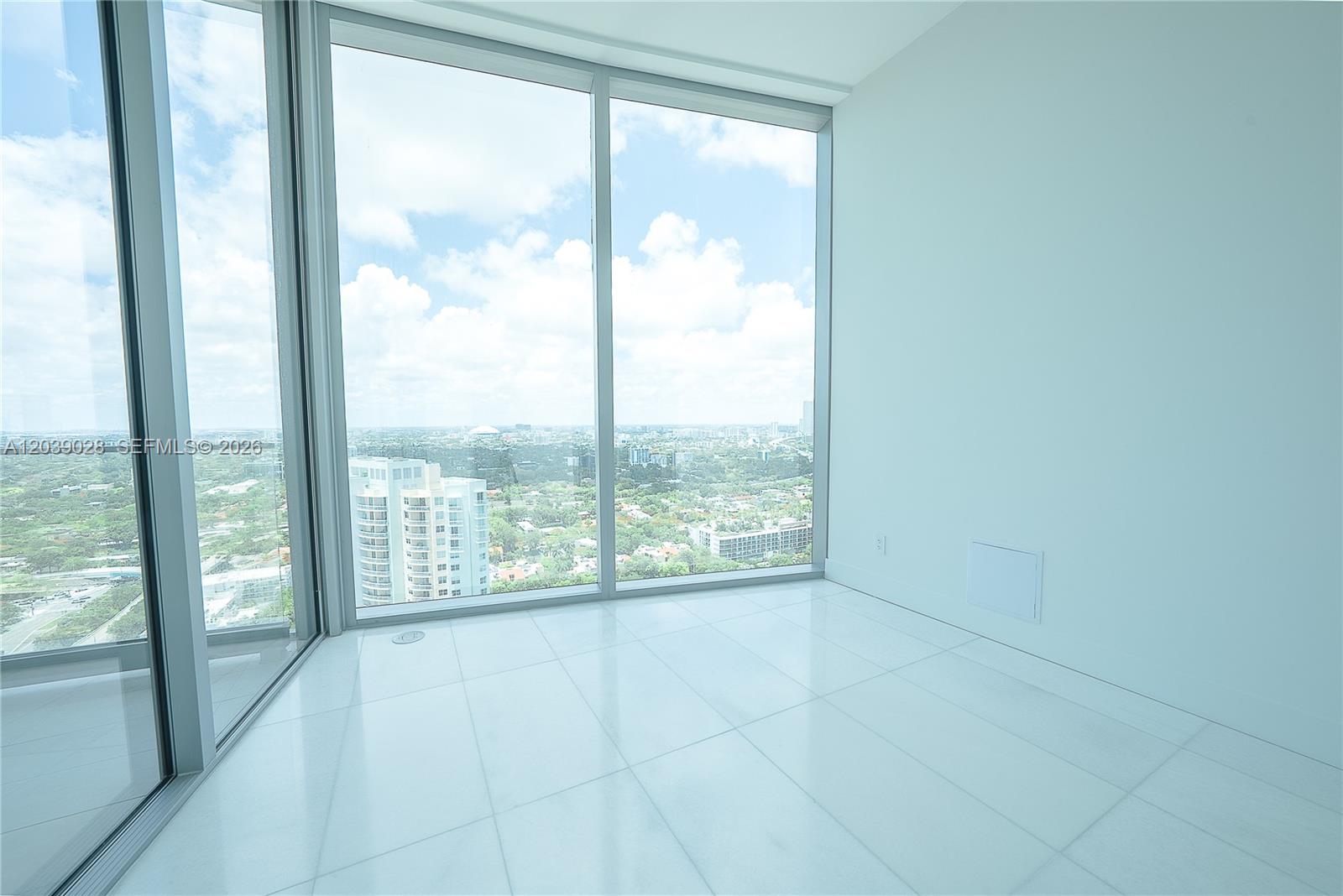 175 Southeast 25th Road, Unit 2704 Miami, FL 33129 - Photo 26 of 26