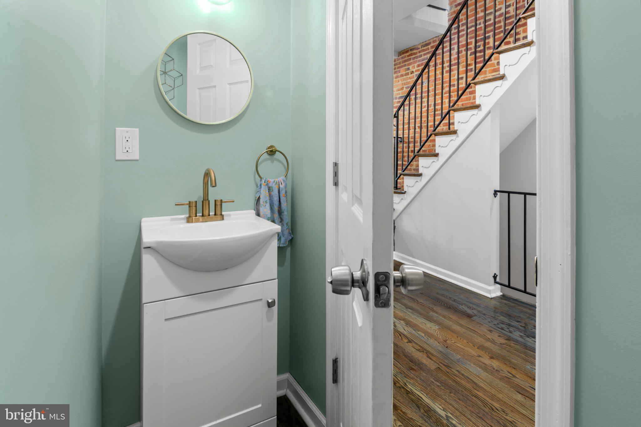 505 South Lehigh Street Baltimore, MD 21224 - Photo 11 of 35