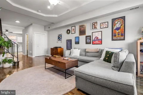 $299,900 | 505 South Lehigh Street, Baltimore, MD 21224