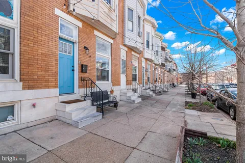 $299,900 | 505 South Lehigh Street, Baltimore, MD 21224