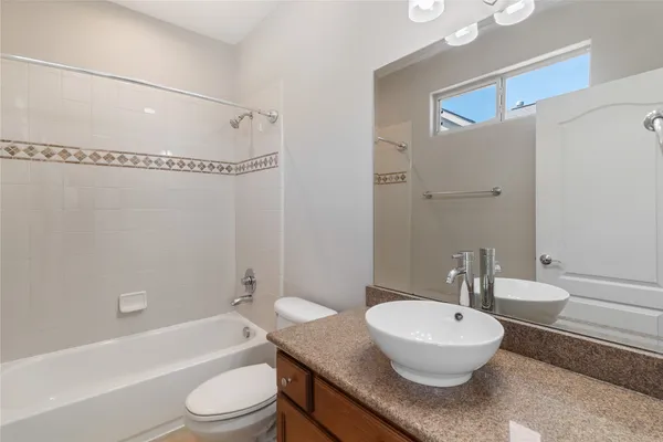 $3,500 | 1510 Birdsall Street, Houston, TX 77007