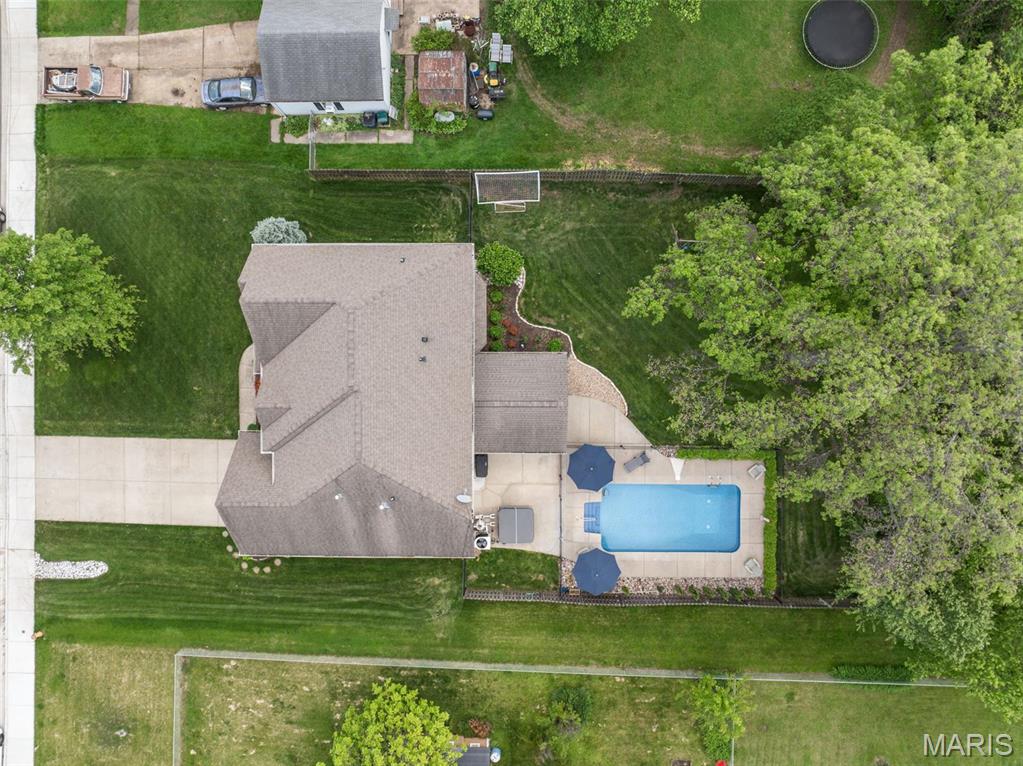 975 Lindemann Road St. Louis, MO 63131 - Photo 54 of 57 Gallery Image 54