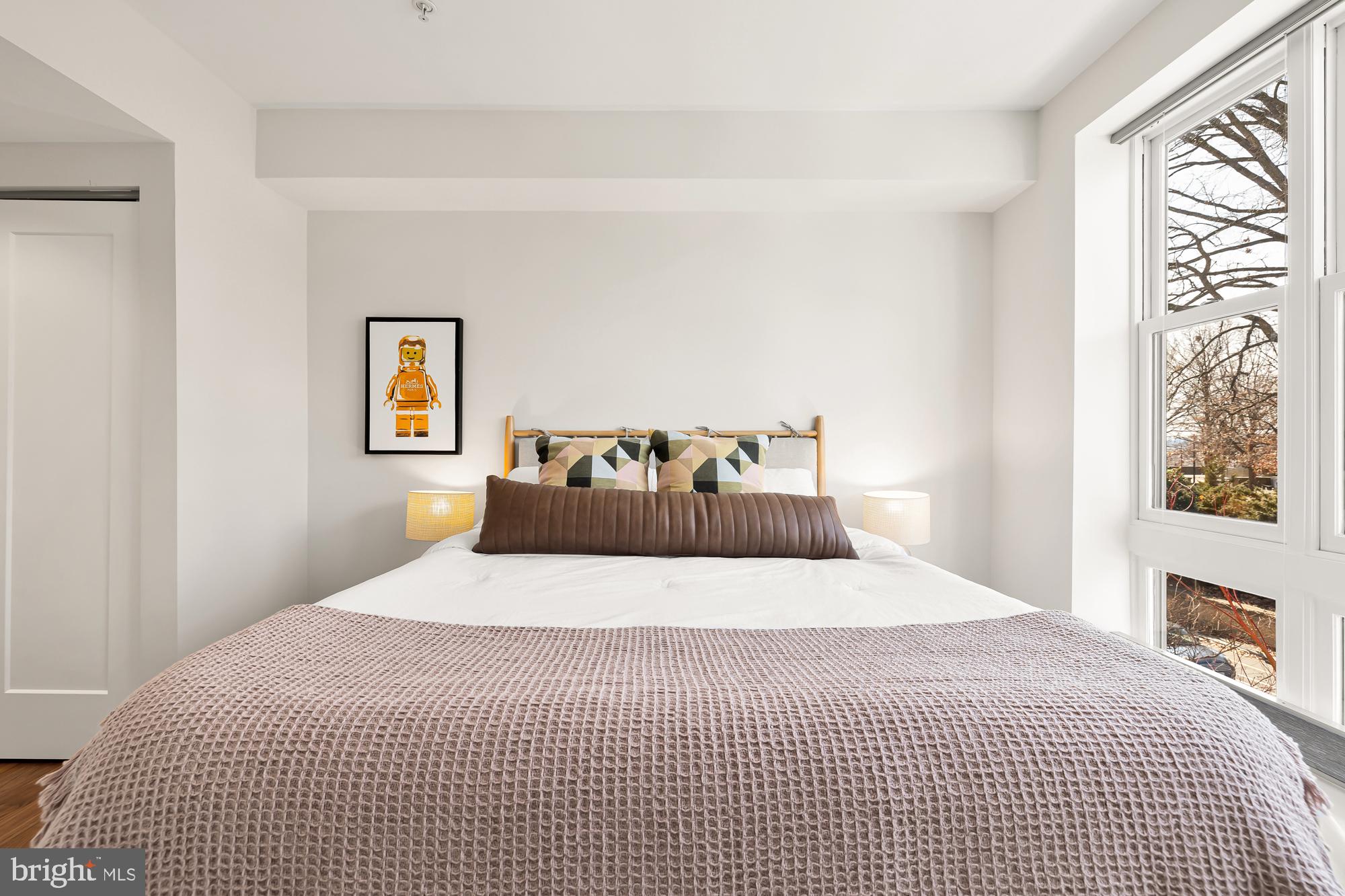 2331 15th Street Northwest, Unit 305N Washington, DC 20009 - Photo 25 of 39
