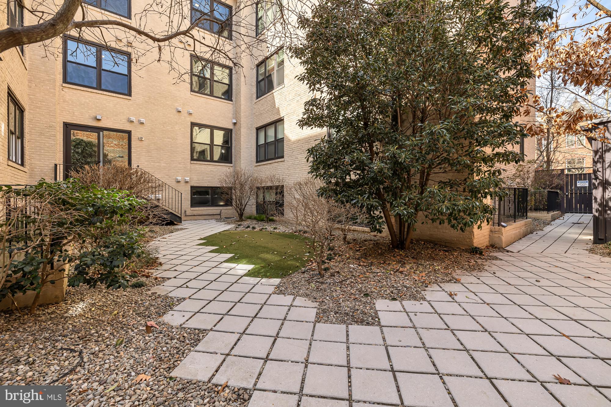 2331 15th Street Northwest, Unit 305N Washington, DC 20009 - Photo 36 of 39