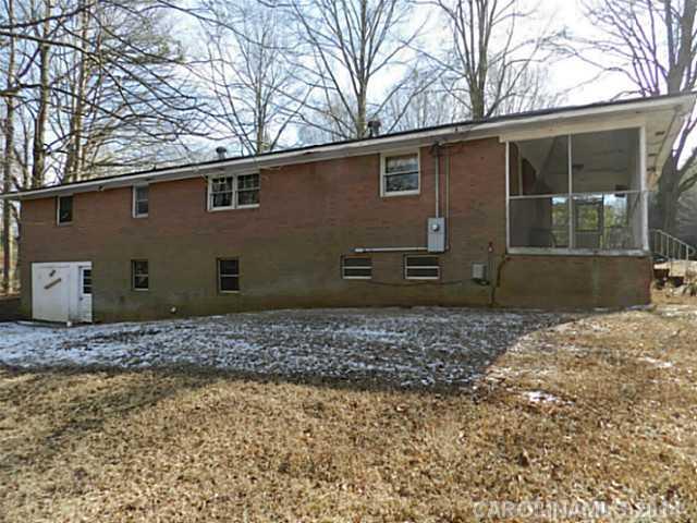 2405 Moose Road Kannapolis, NC 28083 - Photo 3 of 9 Gallery Image 3