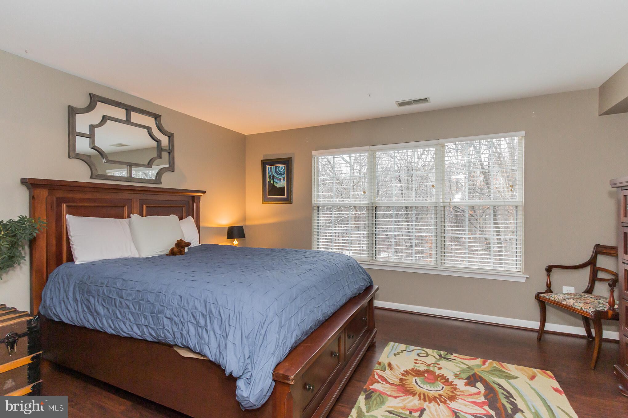 137 Timberbrook Lane, Unit 303 Gaithersburg, MD 20878 - Photo 13 of 30