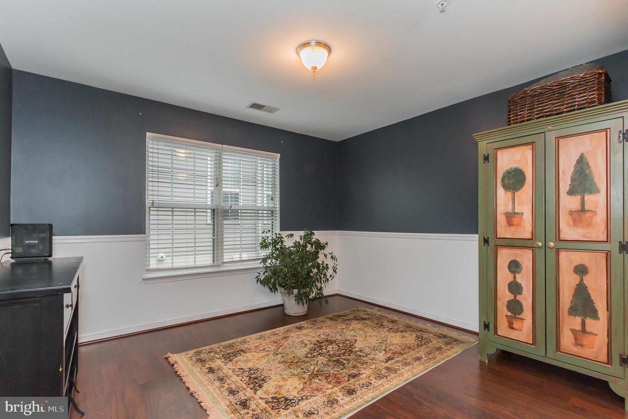 137 Timberbrook Lane, Unit 303 Gaithersburg, MD 20878 - Photo 18 of 30