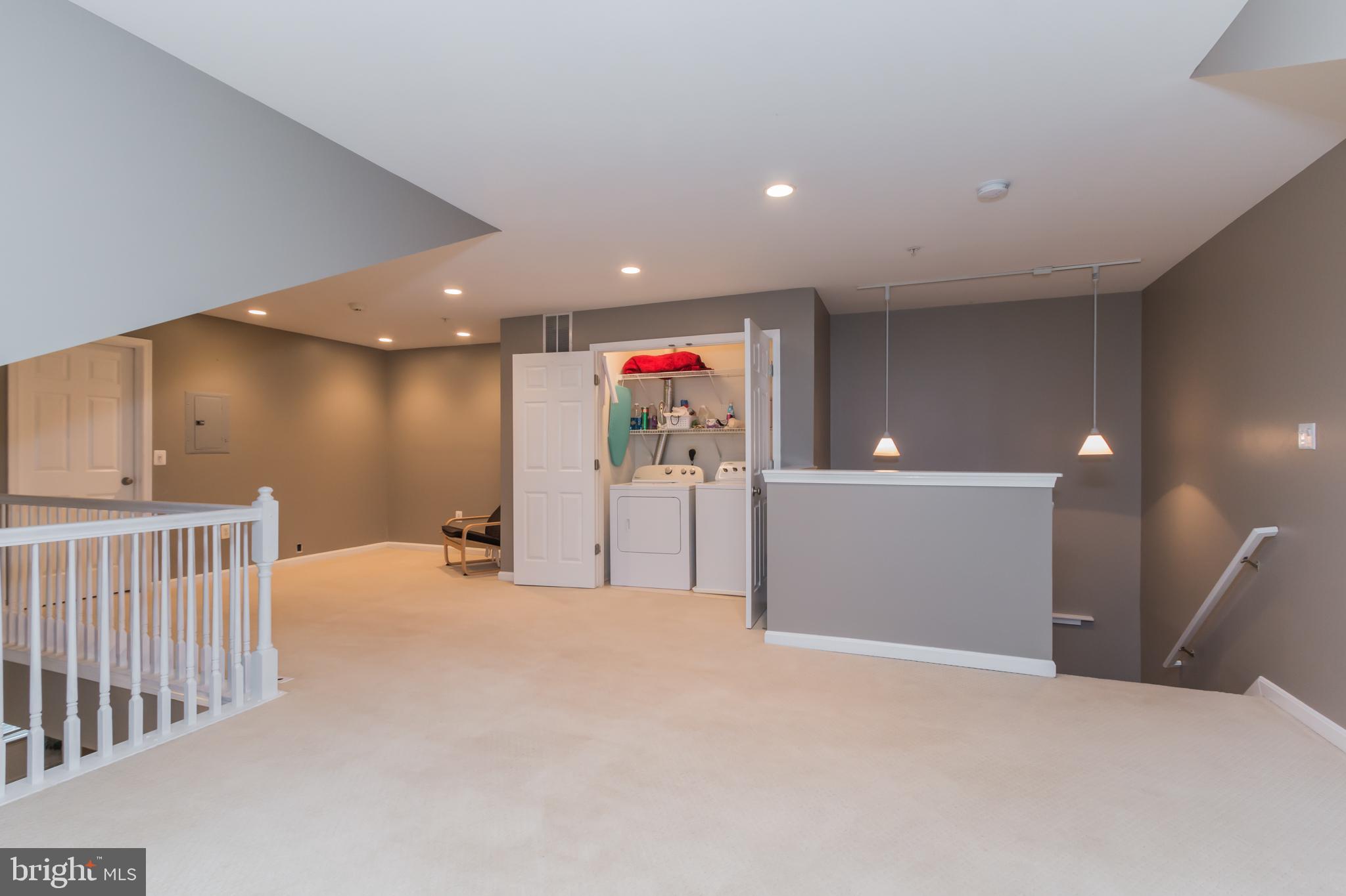 137 Timberbrook Lane, Unit 303 Gaithersburg, MD 20878 - Photo 29 of 30