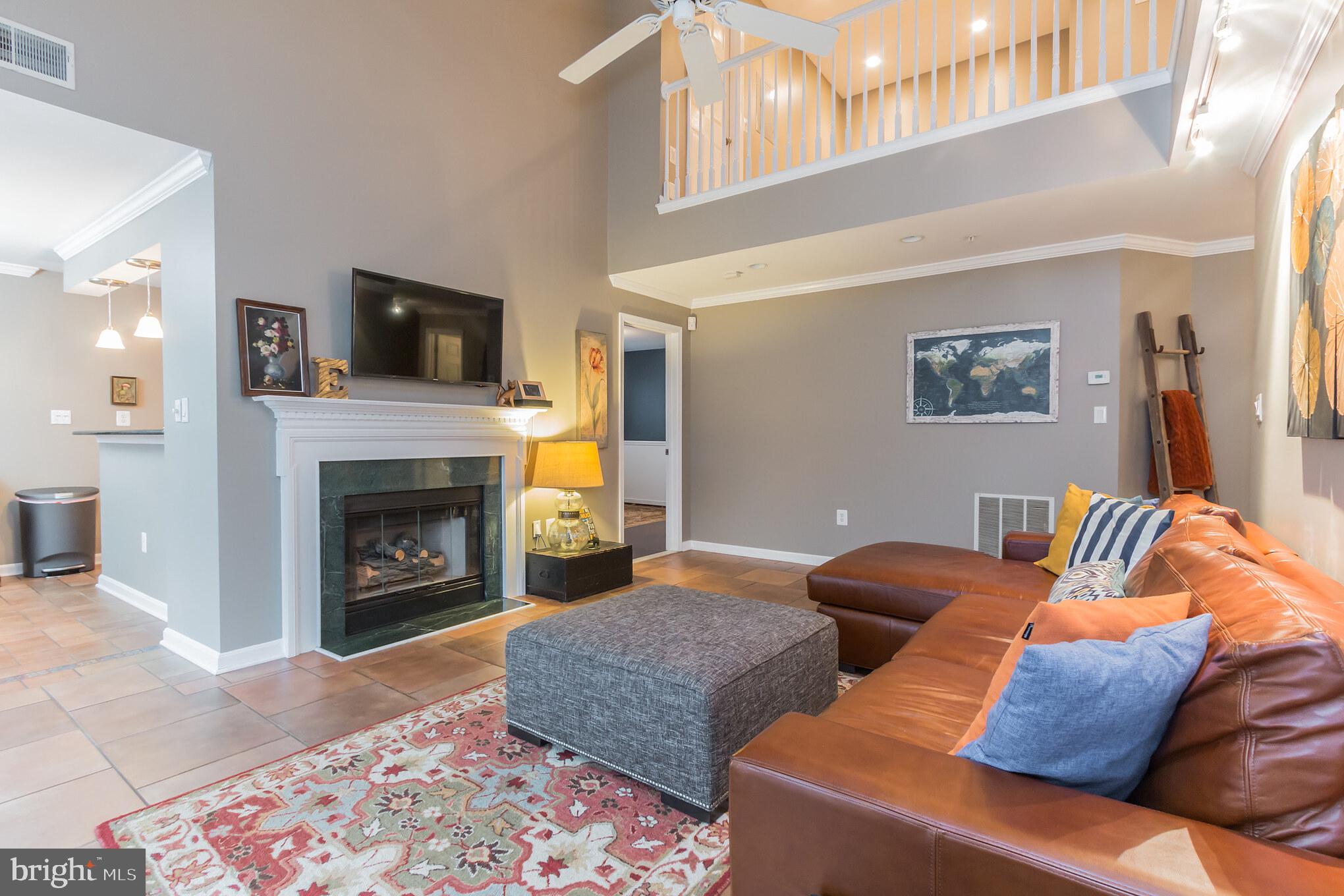 137 Timberbrook Lane, Unit 303 Gaithersburg, MD 20878 - Photo 6 of 30