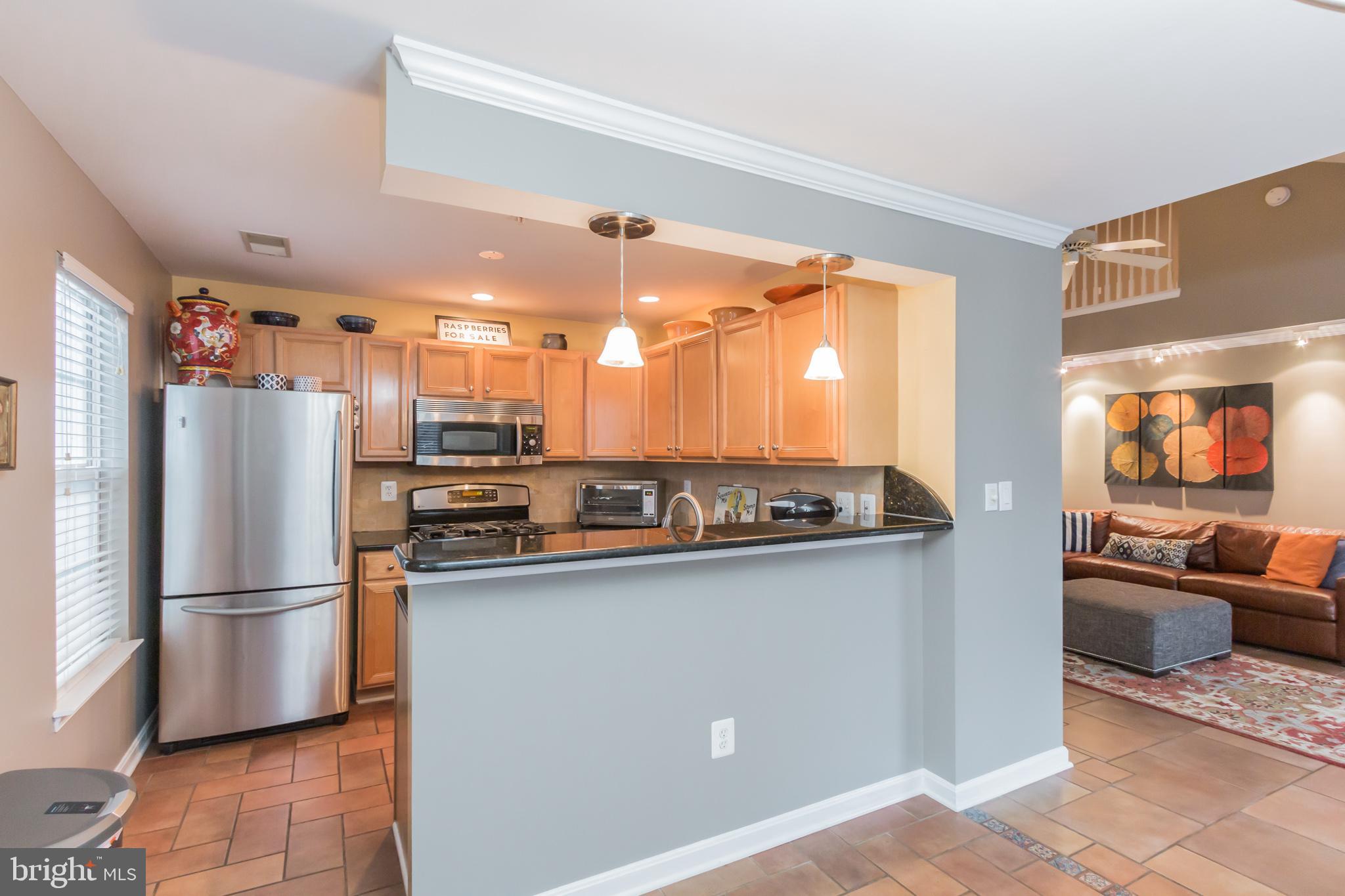 137 Timberbrook Lane, Unit 303 Gaithersburg, MD 20878 - Photo 10 of 30