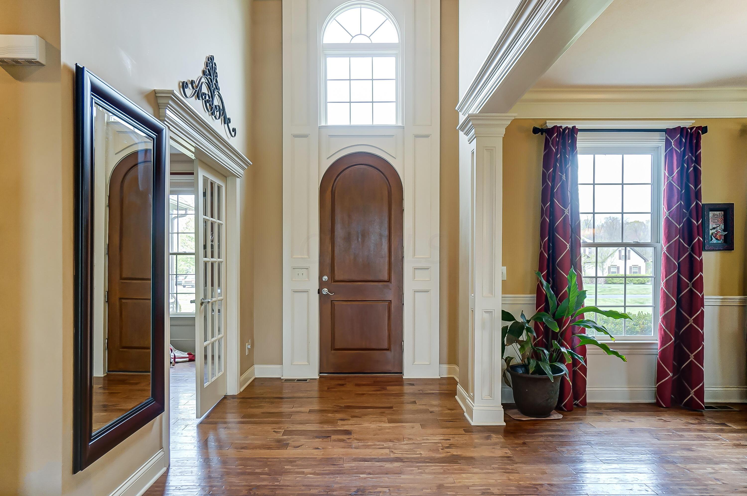 5292 Summer Ridge Lane Galena, OH 43021 - Photo 12 of 46 Stunning Entry