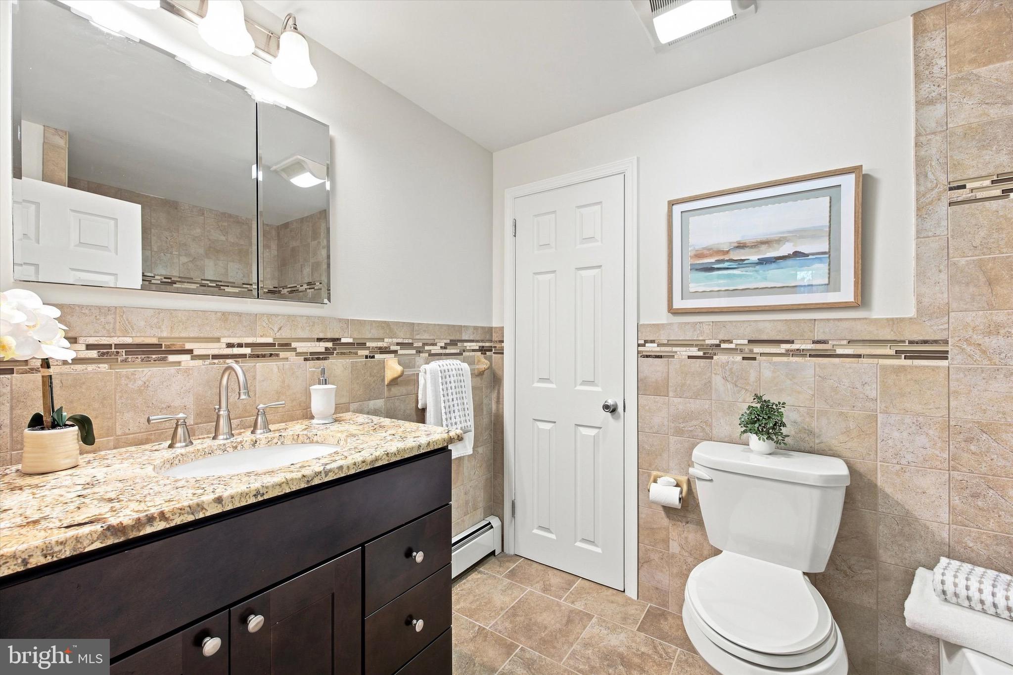 16 East Glen Circle Media, PA 19063 - Photo 32 of 55 Hall Bath