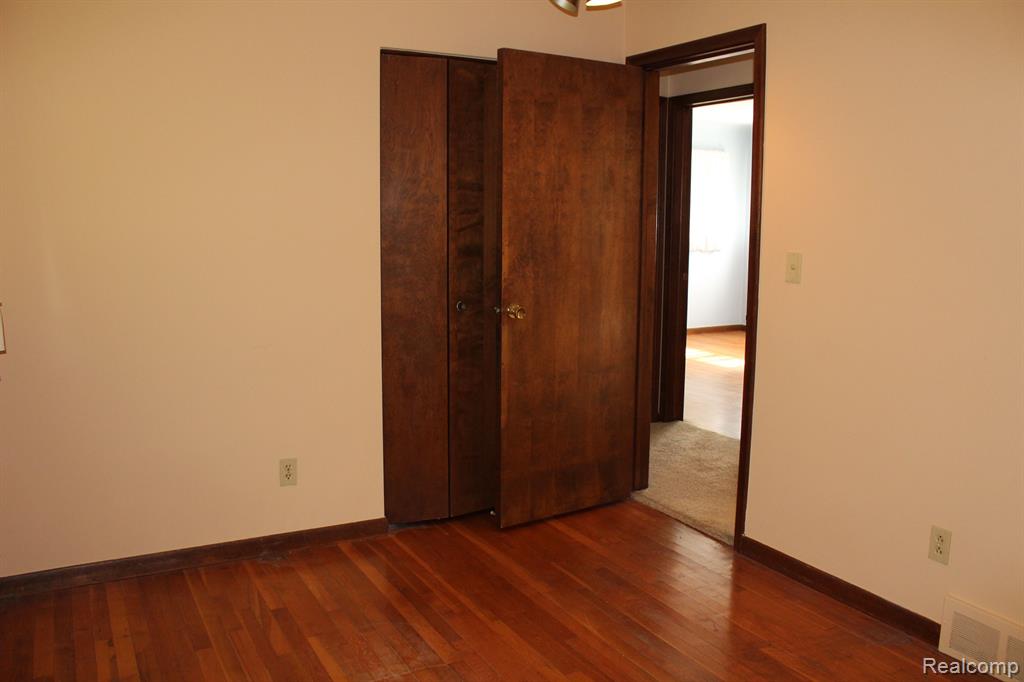 69785 Mountain View Romeo, MI 48065 - Photo 17 of 34