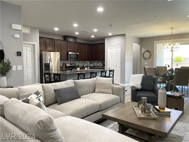 $2,975 | 2828 Aragon Ter Way, Henderson, NV 89044